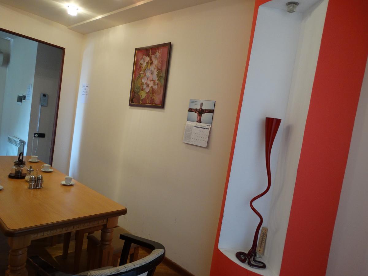 Destiny 1 Hostel Jerevan Eksteriør bilde