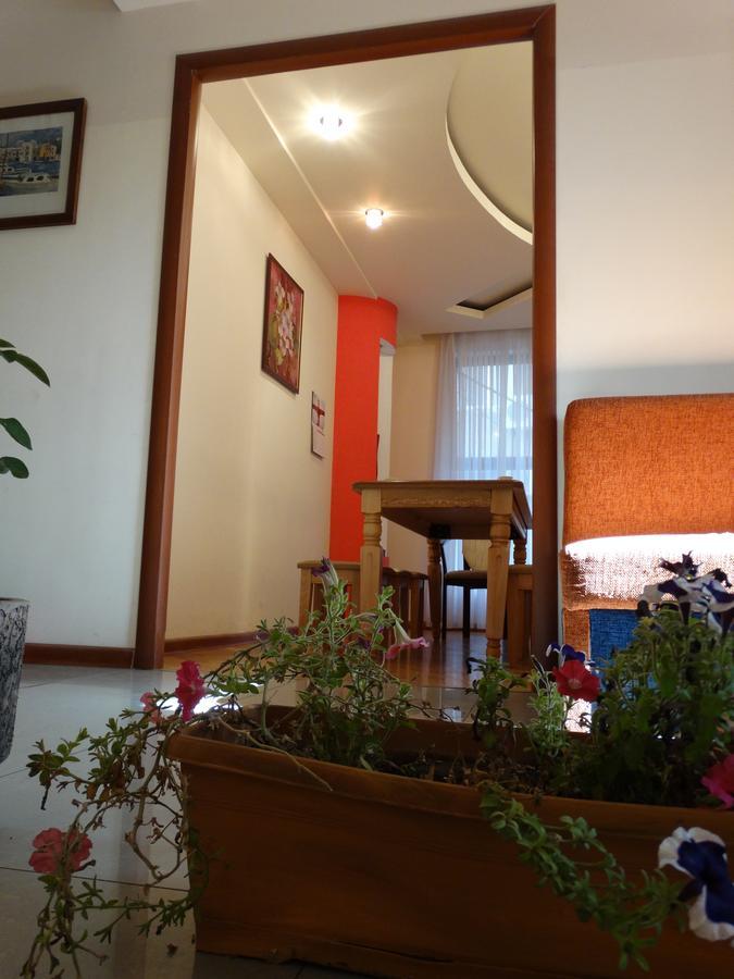 Destiny 1 Hostel Jerevan Eksteriør bilde